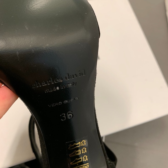 COPY - Charles David Precious Bow Velvet Heels- S… - Picture 4 of 5